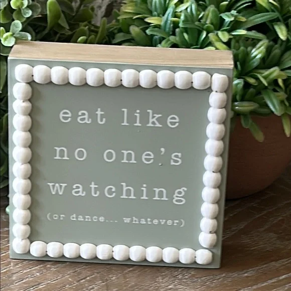 NEW! Bohemian Farmhouse Wood Bead Eat Dance Like No One’s Watching Sign - Picture 3 of 5